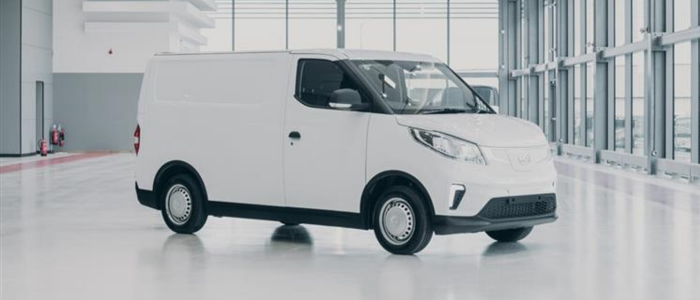 All-Electric Vans vs Hybrid Vans